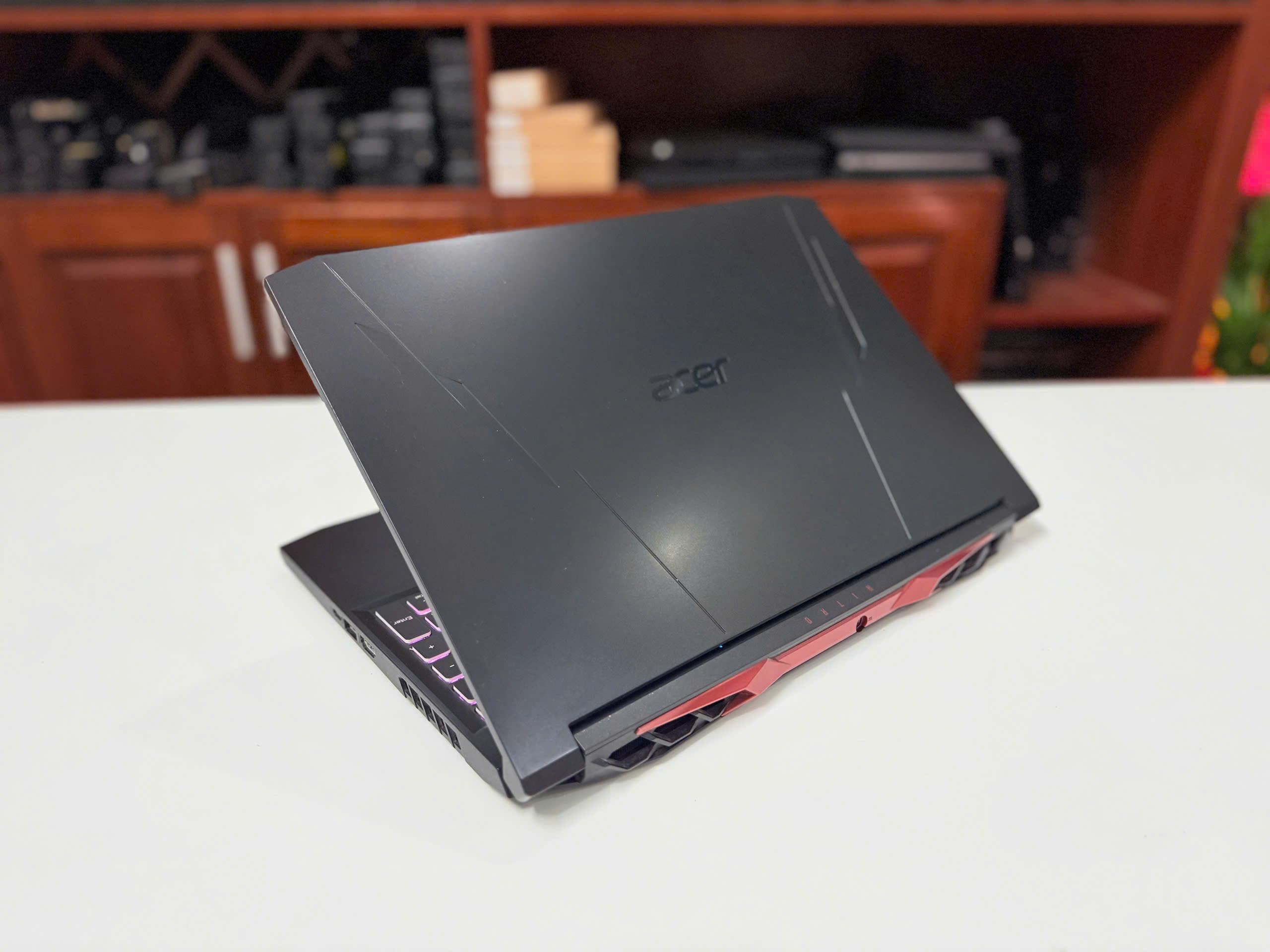 Acer Nitro 5 AN515-57